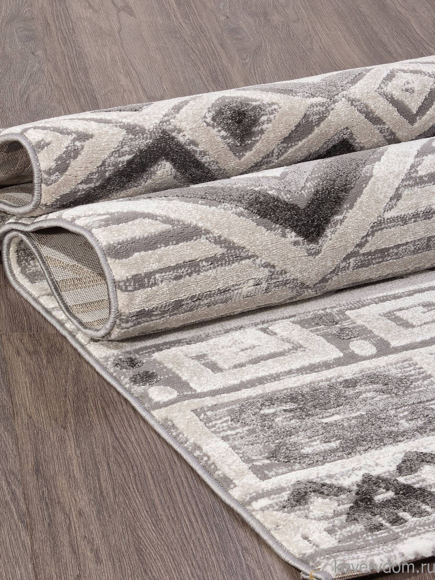 Ковер ECLIPSE QP002 WHITE / D.GRAY Ковер ECLIPSE QP002 WHITE / D.GRAY