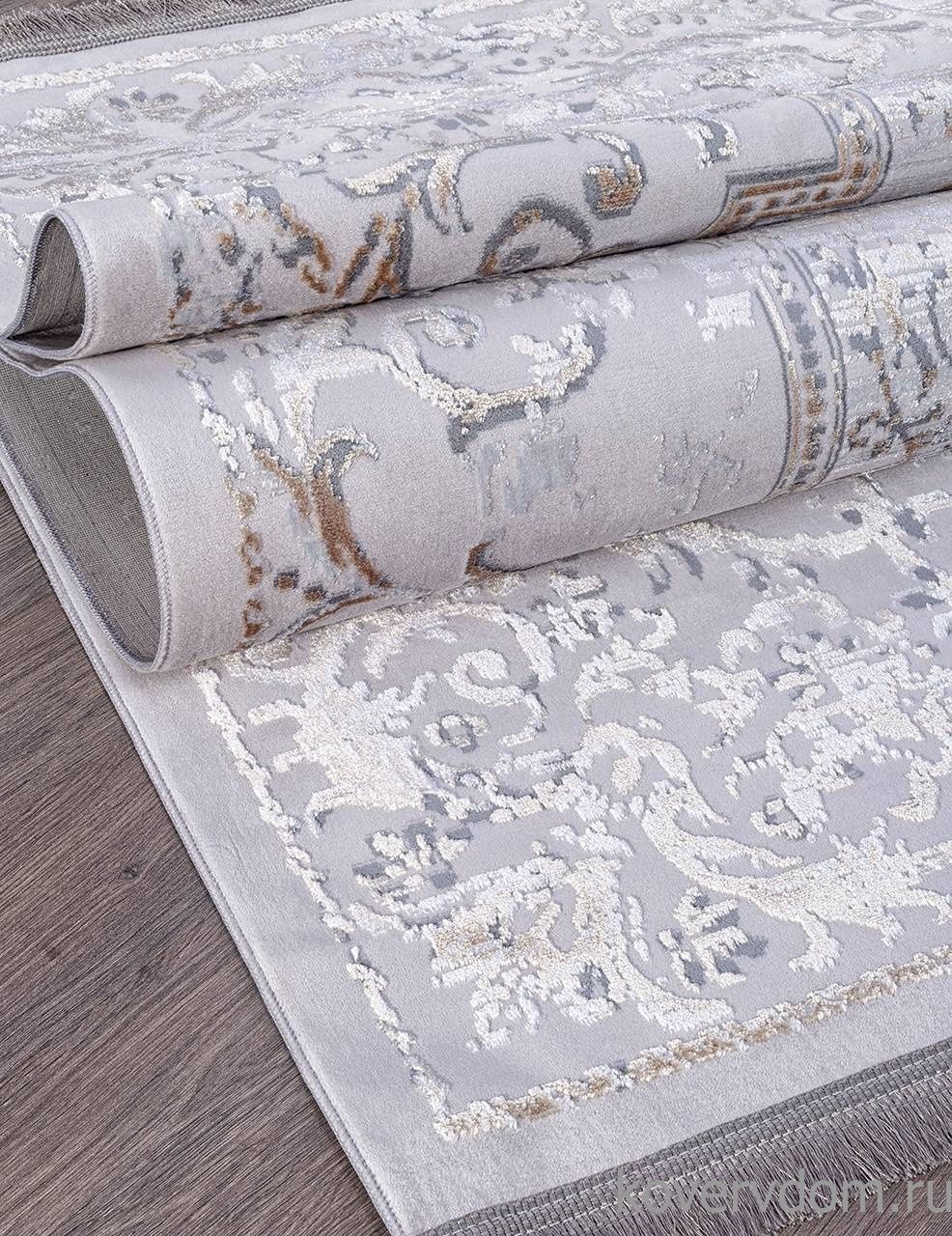 Ковер CAPRICE 8520 в дизайне